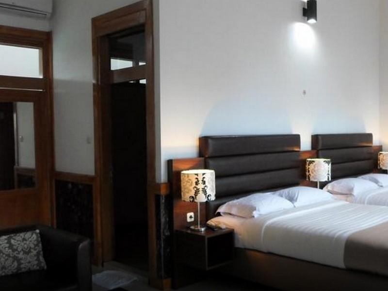 Oyo 1210 Nice Guesthouse Bandung Eksteriør billede
