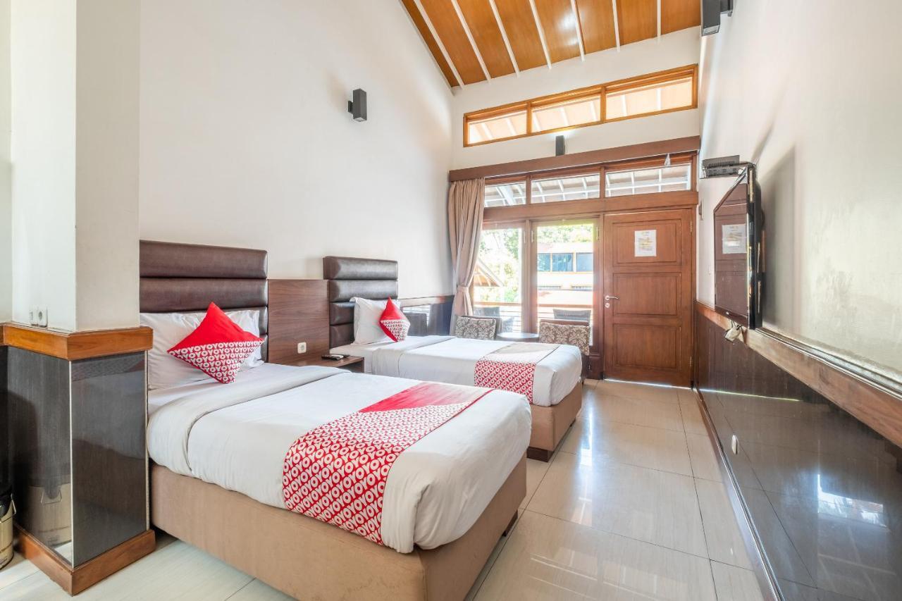 Oyo 1210 Nice Guesthouse Bandung Eksteriør billede
